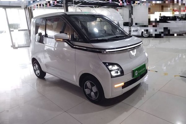 Wuling Air ev 2023, 17100 км, за 8327 USD