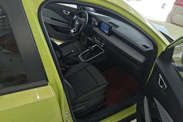 Wuling Alvez 2022, 33200 км, за 7955 USD - фото 23