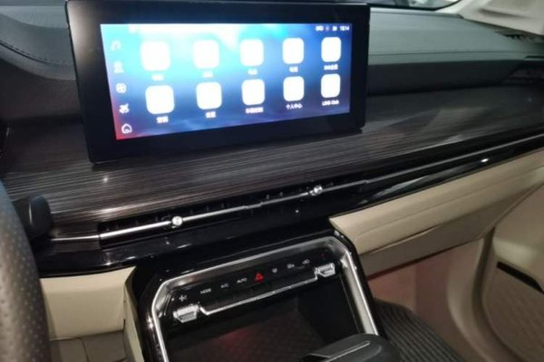 Wuling Asta 2021, 17700 км, за 8940 USD - фото 16