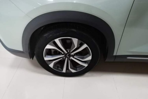 Wuling Asta 2021, 17700 км, за 8940 USD - фото 8