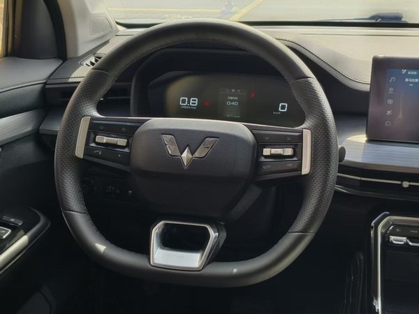 Wuling Asta 2021, 6600 км, за 9477 USD - фото 12