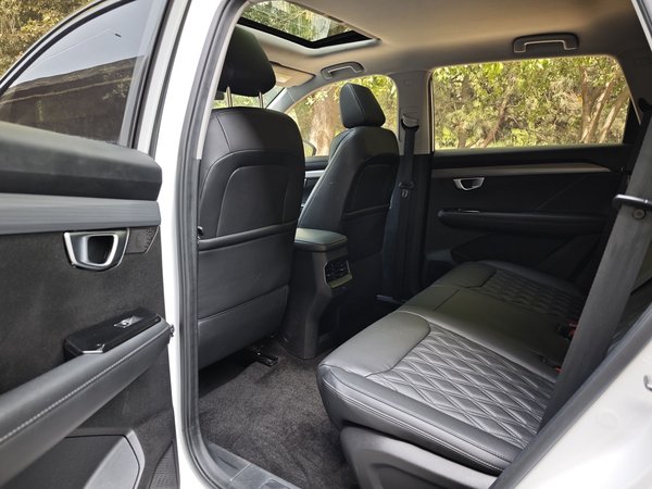 Wuling Asta 2022, 50300 км, за 9063 USD - фото 31