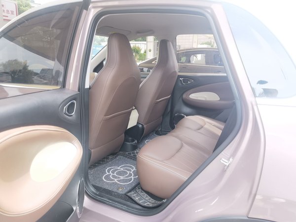 Wuling Bingo 2023, 22100 км, за 8780 USD - фото 16