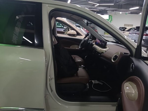 Wuling Bingo 2023, 14400 км, за 9507 USD - фото 23