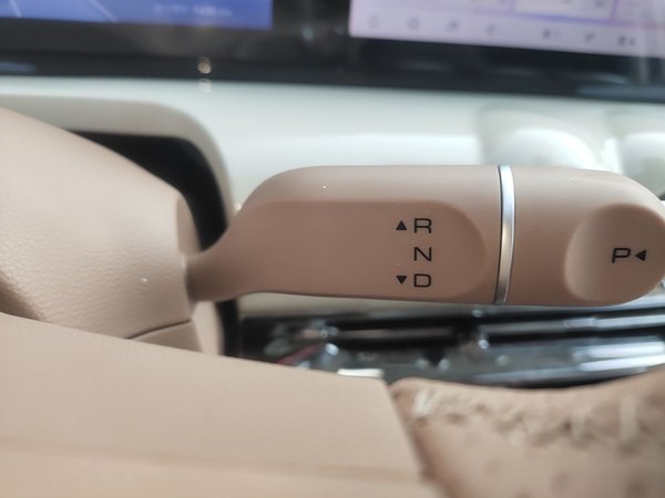 Wuling Bingo 2025, 1500 км, за 11719 USD - фото 17