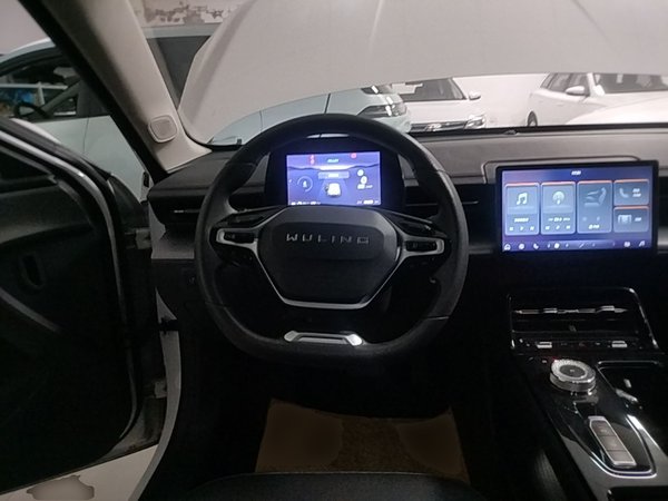 Wuling E5 2024, 50100 км, за 10889 USD - фото 14
