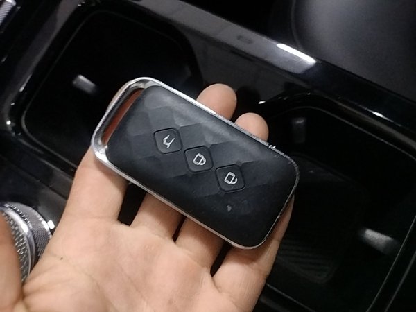 Wuling E5 2024, 50100 км, за 10889 USD - фото 12