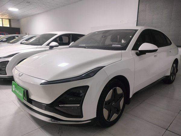 Wuling E5 · 2024 год