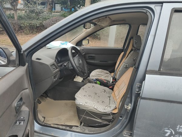 Wuling Hongguang 2010, 31800 км, за 2629 USD - фото 17