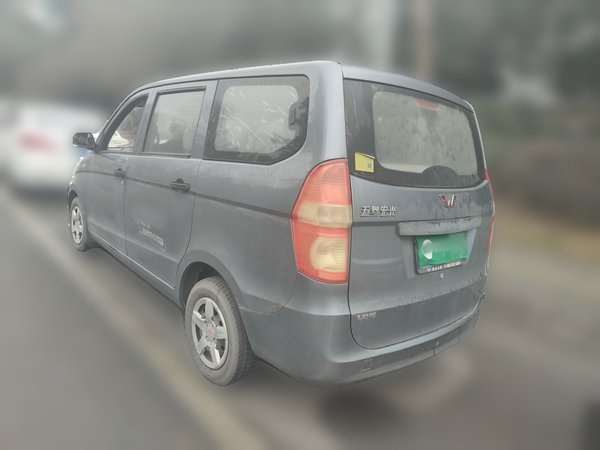 Wuling Hongguang 2010, 31800 км, за 2629 USD