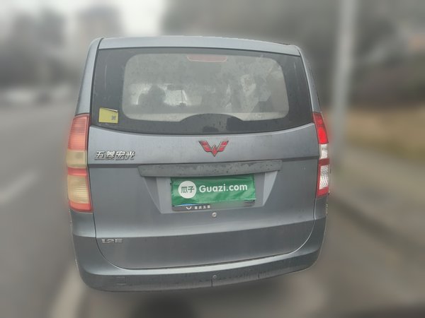 Wuling Hongguang 2010, 31800 км, за 2629 USD