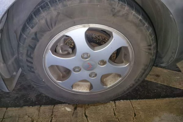 Wuling Hongguang 2013, 73100 км, за 2568 USD - фото 8