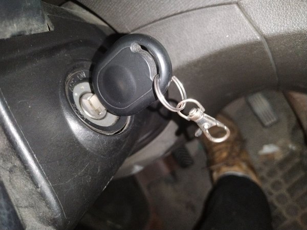 Wuling Hongguang 2014, 163700 км, за 2695 USD - фото 17