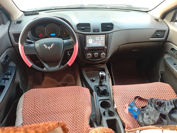 Wuling Hongguang 2014, 52400 км, за 2889 USD - фото 10