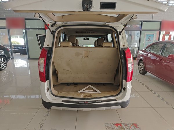 Wuling Hongguang 2014, 80700 км, за 3696 USD - фото 18
