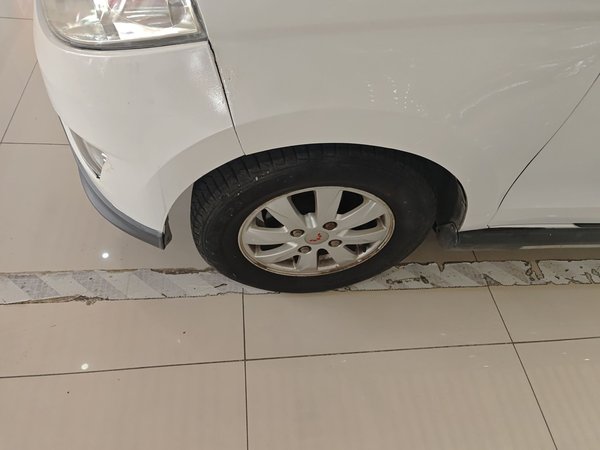 Wuling Hongguang 2014, 80700 км, за 3696 USD - фото 9
