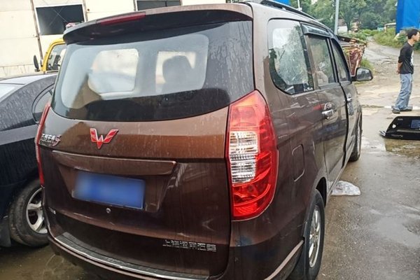 Wuling Hongguang 2014, 114300 км, за 4412 USD - фото 6