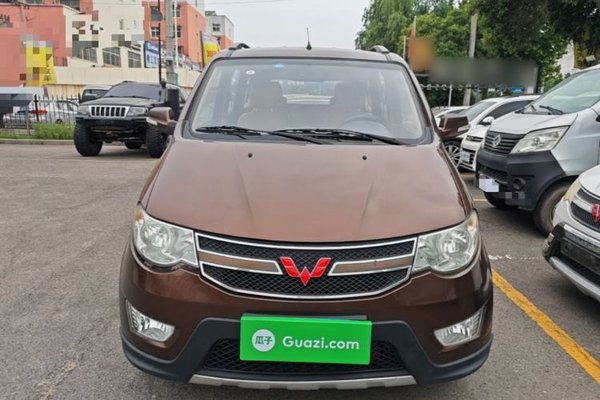 Wuling Hongguang 2014, 147500 км, за 4208 USD