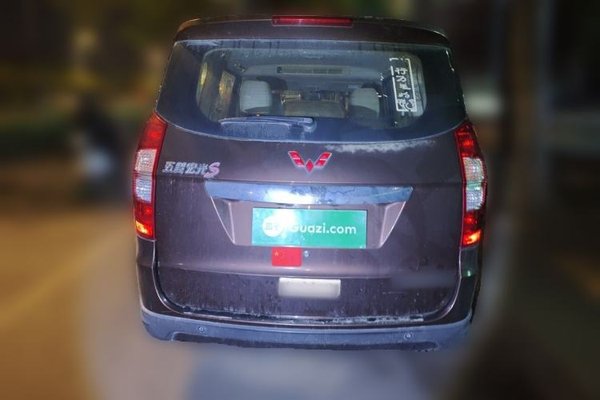 Wuling Hongguang 2014, 150900 км, за 2576 USD - фото 9