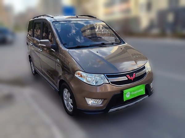 Wuling Hongguang 2014, 56400 км, за 3528 USD