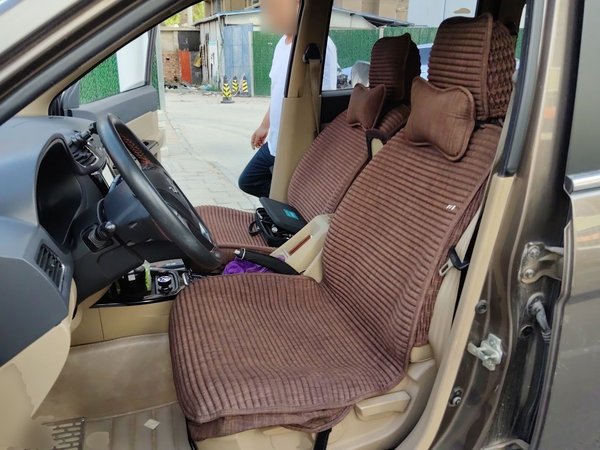 Wuling Hongguang 2014, 56400 км, за 3528 USD - фото 16
