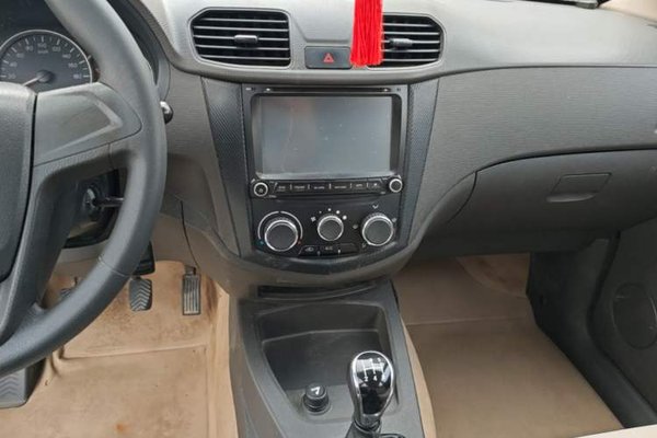 Wuling Hongguang 2014, 64300 км, за 4447 USD - фото 15
