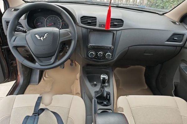 Wuling Hongguang 2014, 64300 км, за 4447 USD - фото 12