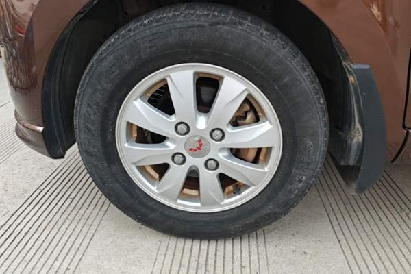 Wuling Hongguang 2014, 64300 км, за 4447 USD - фото 10