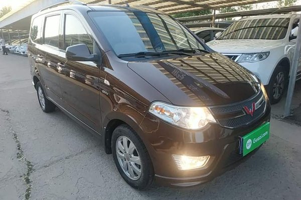 Wuling Hongguang 2014, 95900 км, за 4584 USD