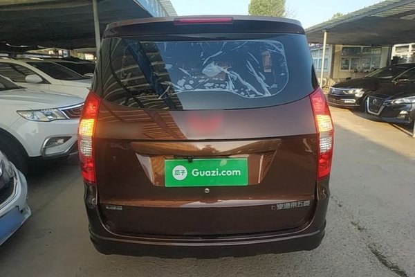 Wuling Hongguang 2014, 95900 км, за 4584 USD