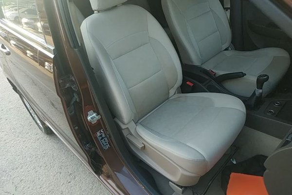 Wuling Hongguang 2014, 95900 км, за 4584 USD - фото 23