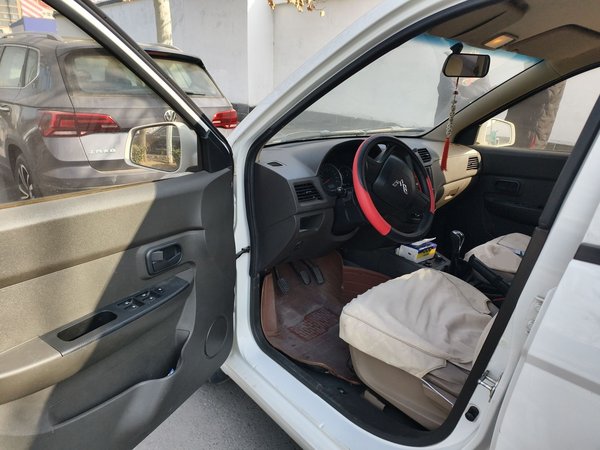 Wuling Hongguang 2014, 39700 км, за 4582 USD - фото 17