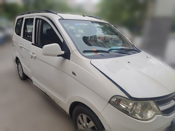 Wuling Hongguang 2014, 58900 км, за 2536 USD