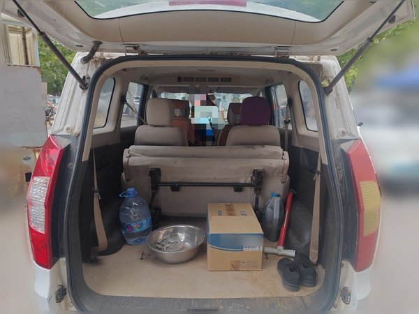 Wuling Hongguang 2014, 58900 км, за 2536 USD - фото 20