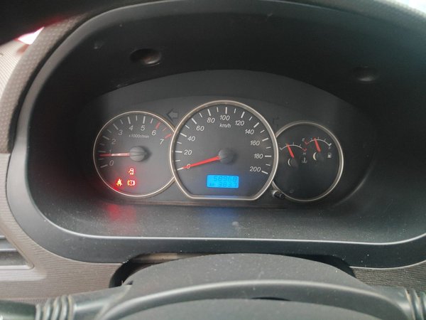 Wuling Hongguang 2014, 58900 км, за 2536 USD - фото 12