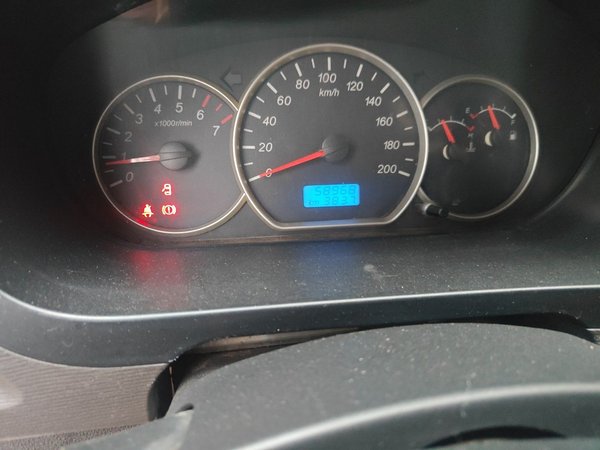 Wuling Hongguang 2014, 58900 км, за 2536 USD - фото 13