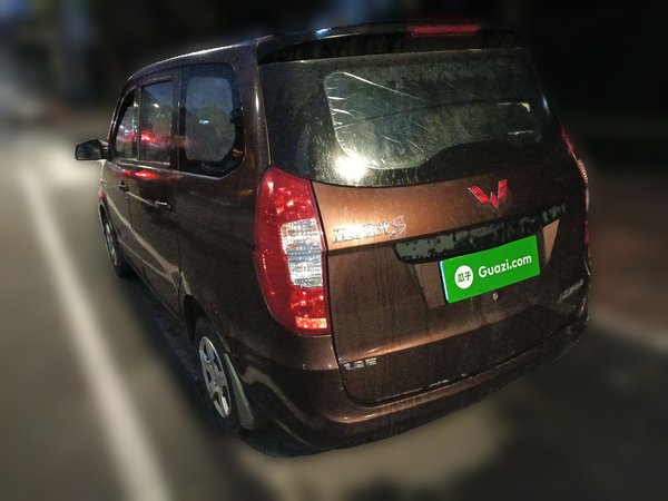Wuling Hongguang 2015, 138400 км, за 2623 USD