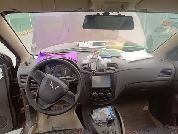 Wuling Hongguang 2015, 77500 км, за 2578 USD - фото 10