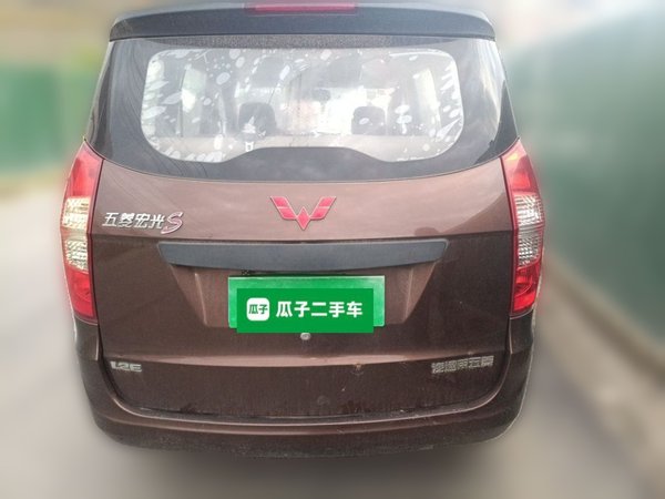 Wuling Hongguang 2015, 77500 км, за 2578 USD