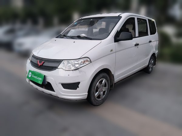 Wuling Hongguang · 2015 год