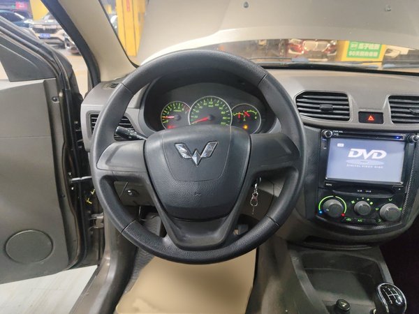 Wuling Hongguang 2015, 109100 км, за 3818 USD - фото 10