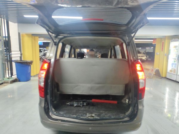 Wuling Hongguang 2015, 109100 км, за 3818 USD - фото 16