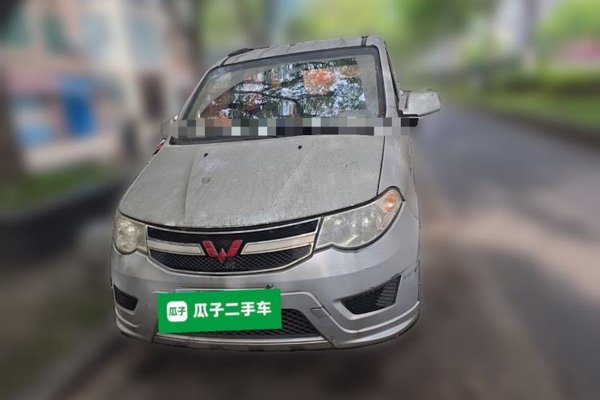 Wuling Hongguang 2015, 52900 км, за 3332 USD