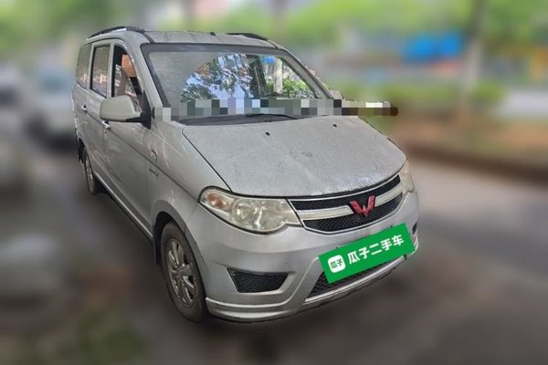 Wuling Hongguang 2015, 52900 км, за 3332 USD