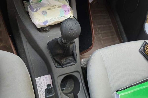 Wuling Hongguang 2015, 52900 км, за 3332 USD - фото 15