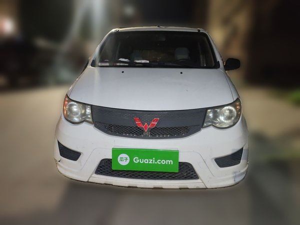 Wuling Hongguang 2015, 110300 км, за 2865 USD