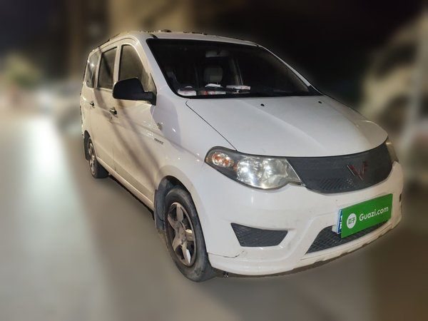 Wuling Hongguang 2015, 110300 км, за 2865 USD
