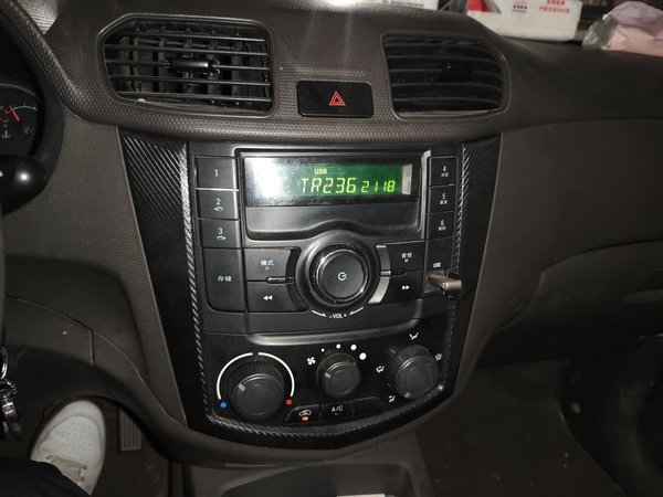 Wuling Hongguang 2015, 110300 км, за 2865 USD - фото 14