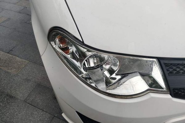 Wuling Hongguang 2015, 26100 км, за 5690 USD - фото 7