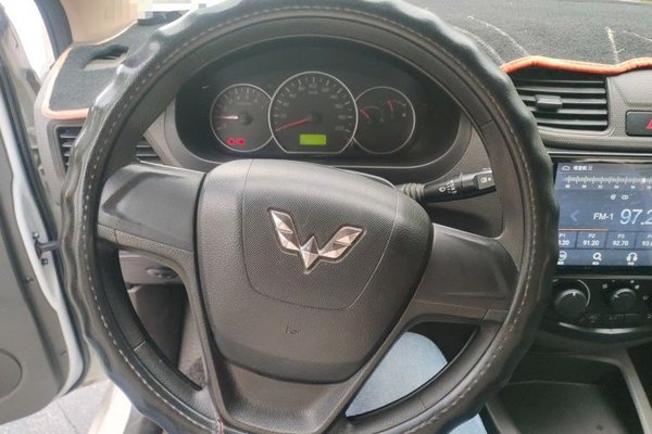 Wuling Hongguang 2015, 26100 км, за 5690 USD - фото 9